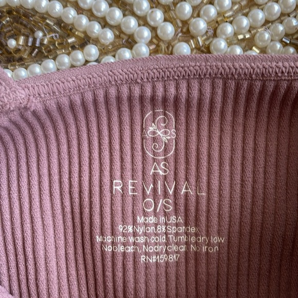 AS Revival top - Picture 3 of 3